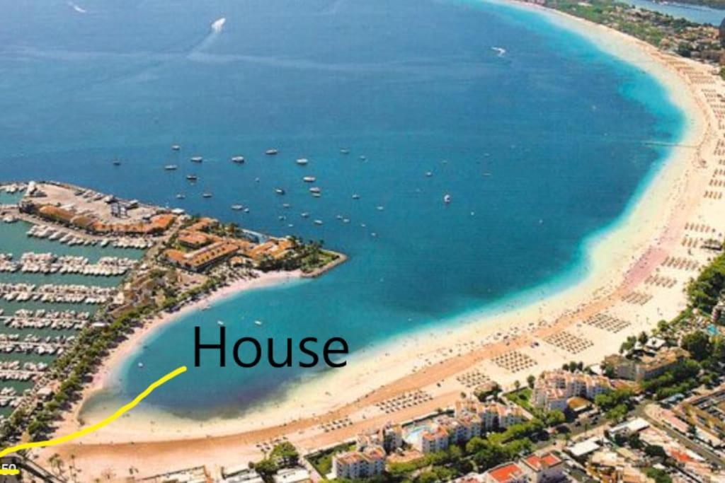 Tranquilo Apartamento Con Vistas Al Mar. Port de Alcudia  Zewnętrze zdjęcie