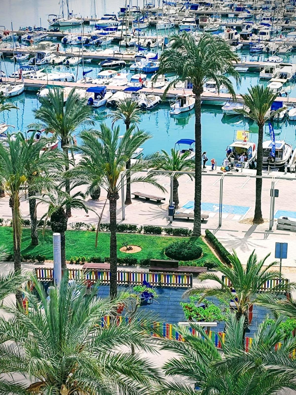 Tranquilo Apartamento Con Vistas Al Mar. Port de Alcudia  Zewnętrze zdjęcie